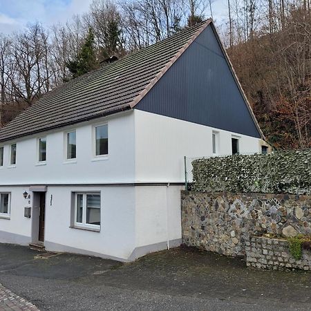 Familyhome Lopora Medebach Exterior foto